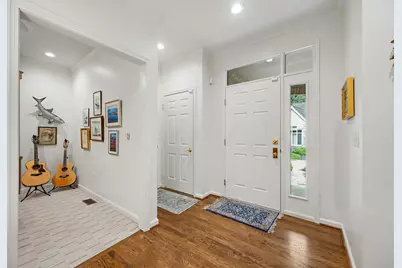 4245 Westleton Court, Columbus, OH 43221 - Photo 6