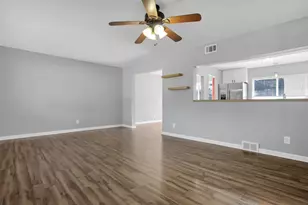 5180 Meadowbrook Dr, Columbus, OH 43207 - Photo 8