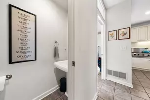 247 Lear St, Columbus, OH 43206 - Photo 18