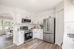2071 Asher Ct, Columbus, OH 43223 - Photo 8