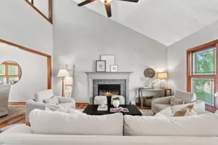 8482 Olenbrook Dr, Lewis Center, OH 43035 - Photo 8
