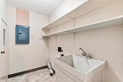 3600 Reed Road #8, Upper Arlington, OH 43220 - Photo 24