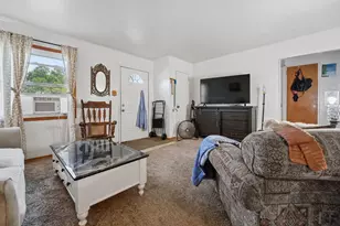 991 Dimson Dr E, Columbus, OH 43213 - Photo 12