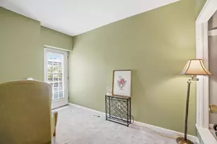 984 Highland St, Columbus, OH 43201 - Photo 38
