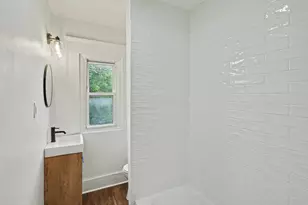 360 N Garfield Ave, Columbus, OH 43203 - Photo 18