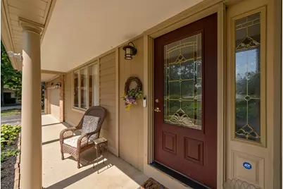 1360 Portage Drive, Columbus, OH 43235 - Photo 8