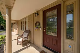 1360 Portage Dr, Columbus, OH 43235 - Photo 8