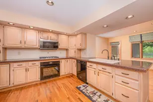 451 Valleyview Ct, Westerville, OH 43081 - Photo 8