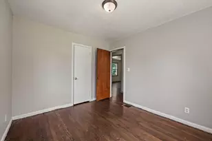 1701 E Dunedin Rd, Columbus, OH 43224 - Photo 22