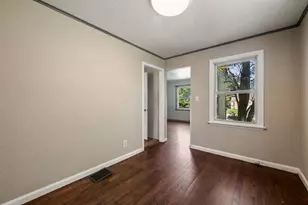 1701 E Dunedin Rd, Columbus, OH 43224 - Photo 12