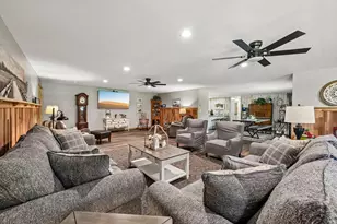 8103 York Rd SW, Pataskala, OH 43062 - Photo 10