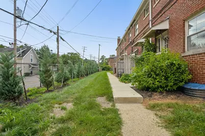 1775 Northwest Court #E/109, Columbus, OH 43212 - Photo 32