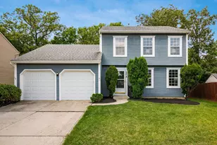 4418 Village Park Dr, Columbus, OH 43228 - Photo 2