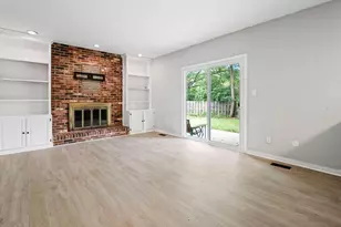 445 Hawthorne Pl, Reynoldsburg, OH 43068 - Photo 10