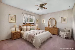 4647 Lasky Ct, Columbus, OH 43230 - Photo 10