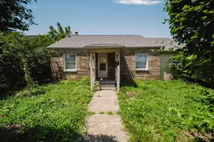 849 Ruby Ave, Columbus, OH 43227 - Photo 2