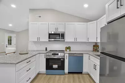1240 Manor Drive, Columbus, OH 43232 - Photo 26