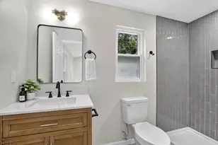 1240 Manor Dr, Columbus, OH 43232 - Photo 6