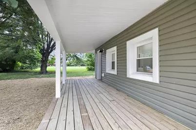 1240 Manor Drive, Columbus, OH 43232 - Photo 10