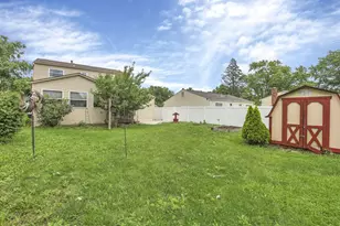 2833 Sunset View Ct, Columbus, OH 43207 - Photo 16