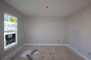 1127 Jeffrey Ln, Grove City, OH 43123 - Photo 2