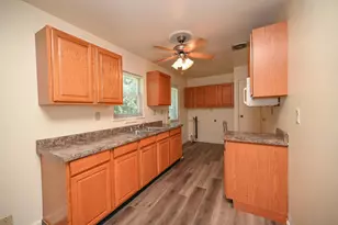 1073 Richmond Ave, Marion, OH 43302 - Photo 6