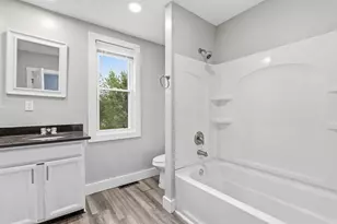 490 E Markison Ave, Columbus, OH 43207 - Photo 28