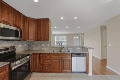 1083 Shady Lake Drive, Columbus, OH 43228 - Photo 12