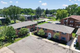 1017-1025 Folkestone Rd, Columbus, OH 43220 - Photo 18