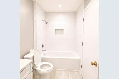 4066 Greenery Drive #4068, Columbus, OH 43207 - Photo 8