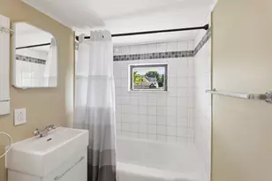 1300 Ashland Ave, Columbus, OH 43212 - Photo 22