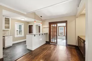 1300 Ashland Ave, Columbus, OH 43212 - Photo 10