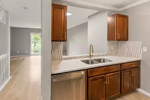 160 Macandrews Way, Blacklick, OH 43004 - Photo 4