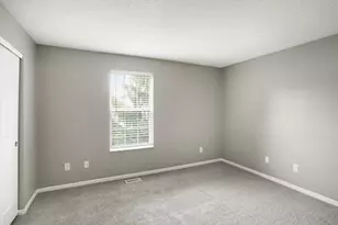 160 Macandrews Way, Blacklick, OH 43004 - Photo 8