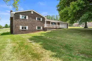 76 Debbie Dr, Gallipolis, OH 45631 - Photo 6
