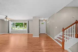 76 Debbie Dr, Gallipolis, OH 45631 - Photo 8