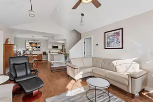 884 Village Brook Way, Columbus, OH 43235 - Photo 14