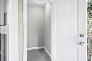 2403 Keep Place, Columbus, OH 43204 - Photo 46