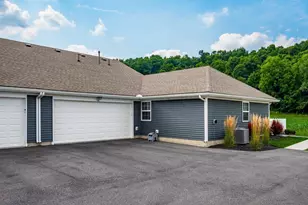 734 Whitetail Loop, Newark, OH 43055 - Photo 4