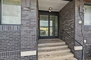 207 E 5th Ave, Columbus, OH 43201 - Photo 4