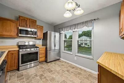 5383 Thornburg Court, Columbus, OH 43230 - Photo 10