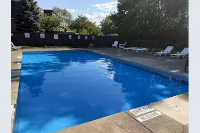3127 Arlingtowne Lane #5, Columbus, OH 43221 - Photo 2