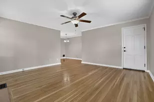802 Kenwick Rd, Columbus, OH 43209 - Photo 10
