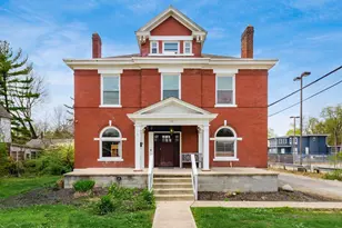 797 N Nelson Rd, Columbus, OH 43219 - Photo 1