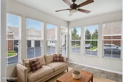 4742 Clubpark Drive, Hilliard, OH 43026 - Photo 12