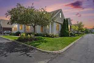 4742 Clubpark Dr, Hilliard, OH 43026 - Photo 4