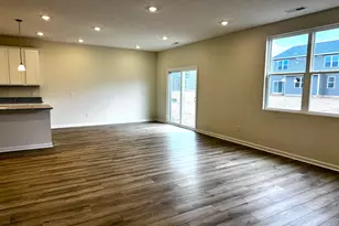 337 Honeysuckle St, South Bloomfield, OH 43103 - Photo 10
