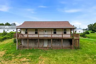 200 W Williams St, Cardington, OH 43315 - Photo 2