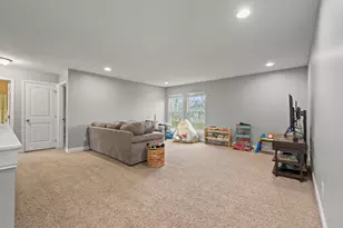 210 Blue Jacket Cir, Pickerington, OH 43147 - Photo 28