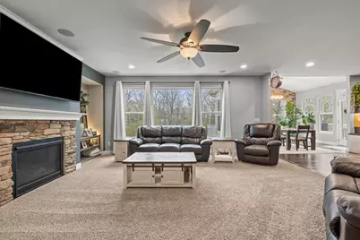 210 Blue Jacket Circle, Pickerington, OH 43147 - Photo 10